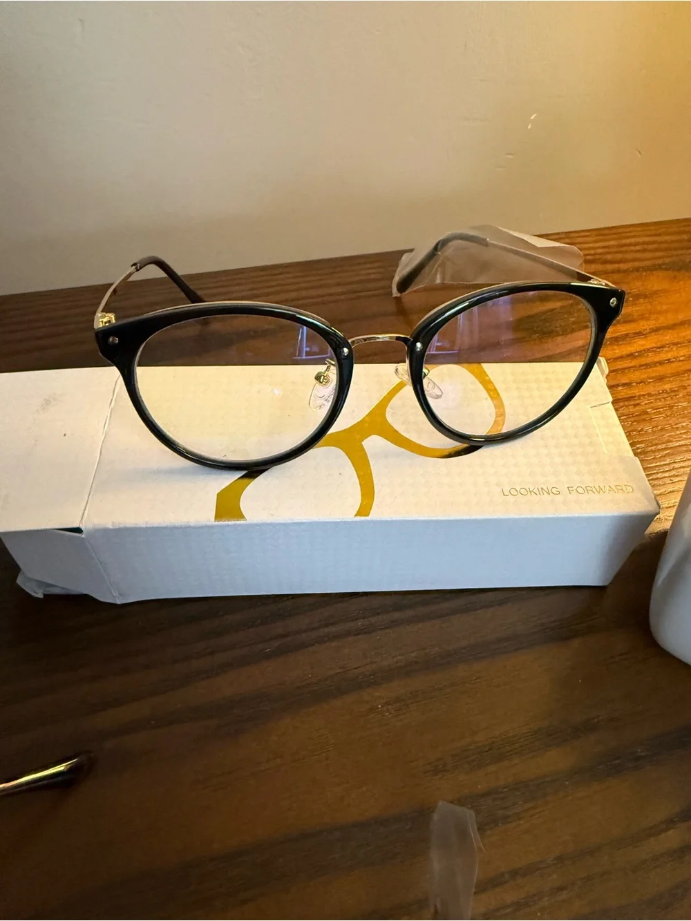Classic Round Blue Light Blocking Glasses - Black & Tortoiseshell